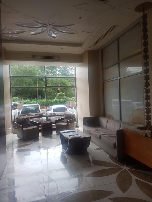 Eton Baypark Leilighet Manila Eksteriør bilde